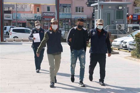 M­a­r­d­i­n­­d­e­ ­h­e­n­d­e­k­ ­k­a­z­a­n­ ­P­K­K­­l­ı­ ­ş­ü­p­h­e­l­i­ ­T­u­r­g­u­t­l­u­­d­a­ ­y­a­k­a­l­a­n­d­ı­ ­-­ ­Y­a­ş­a­m­ ­H­a­b­e­r­l­e­r­i­